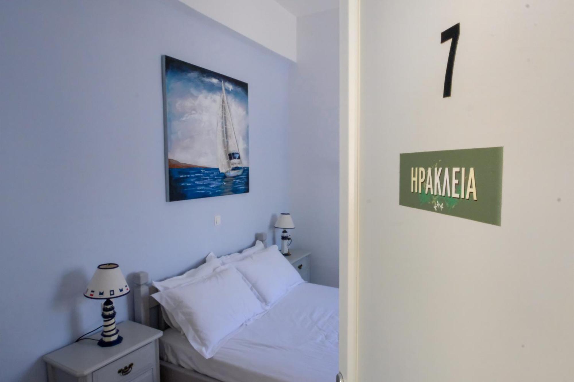 Giasemi Rooms Livadi  Eksteriør billede