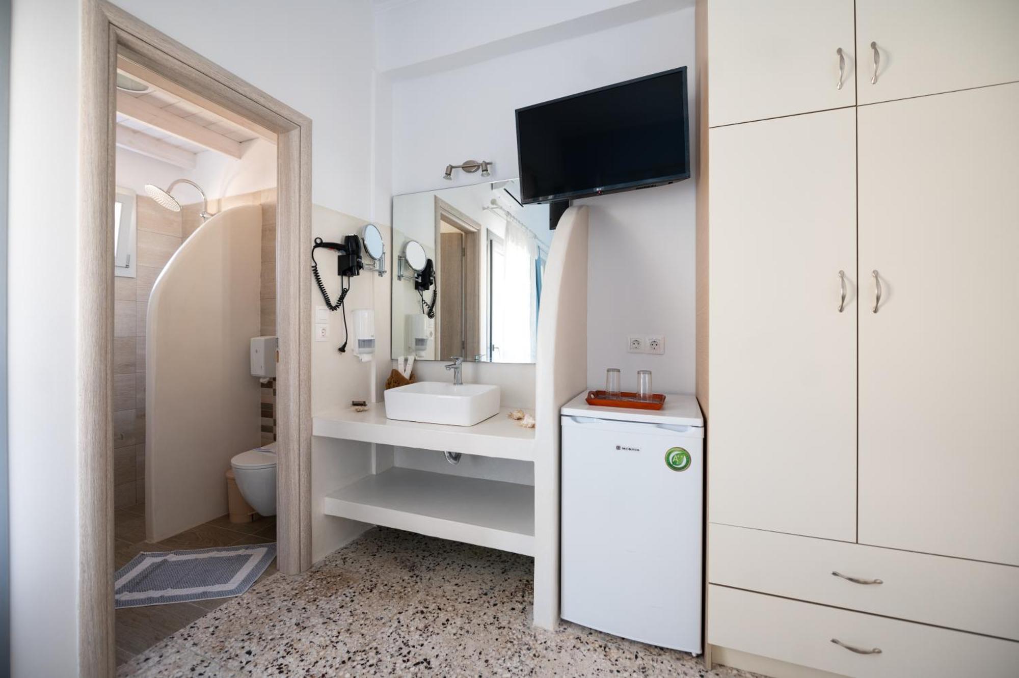 Giasemi Rooms Livadi  Eksteriør billede
